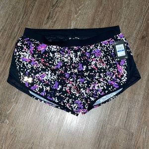 NWT Under Armour Womens Active Loose Shorts Size XL